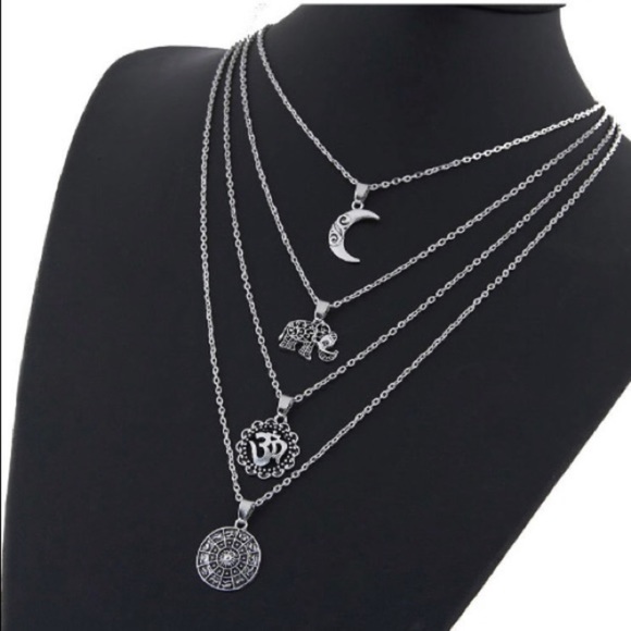 🎁 5/$35 || Multilayered Antiqued Silver Necklace - Picture 4 of 7